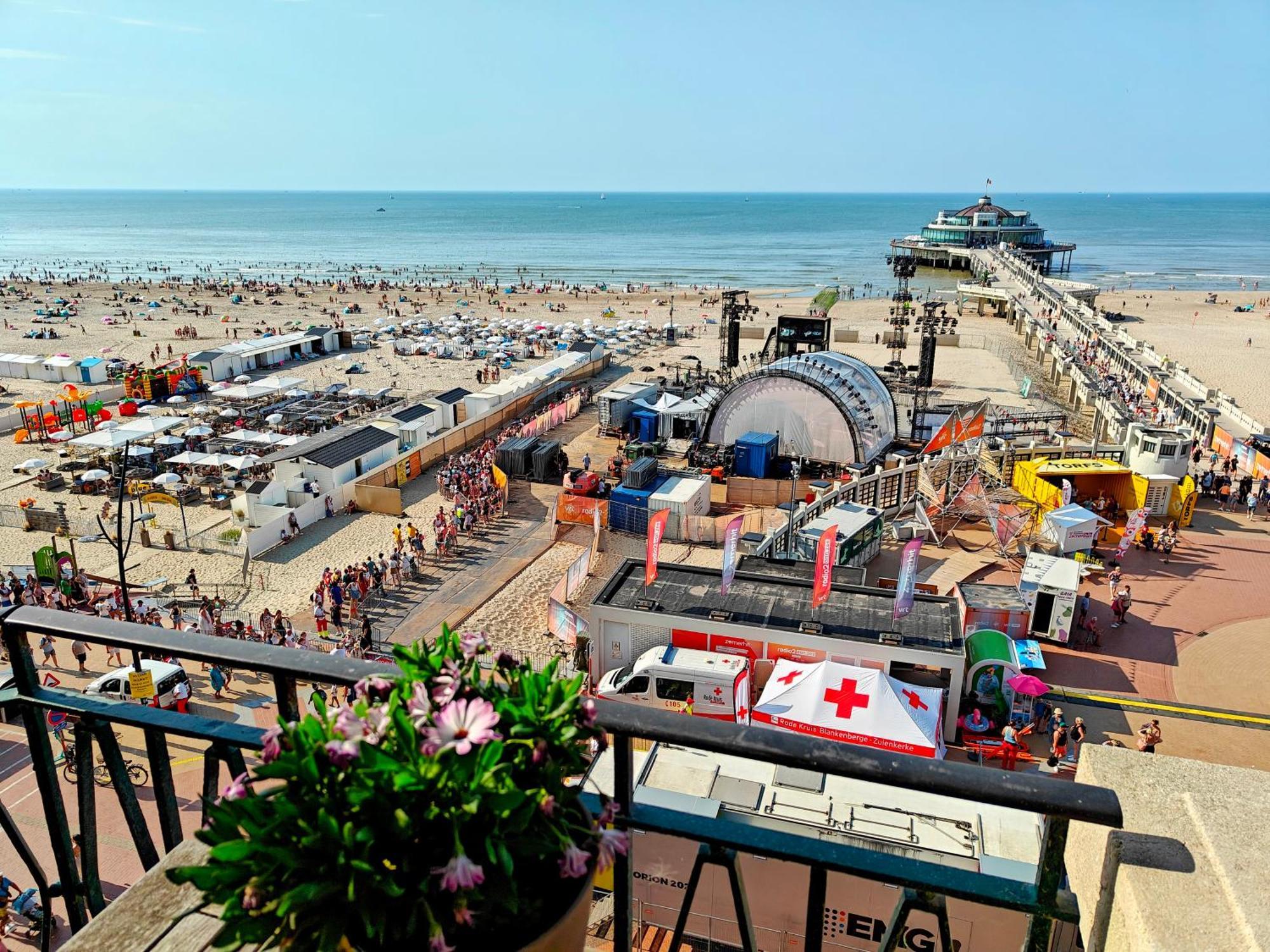 Appartement Douze Mer Blankenberge Exterior photo